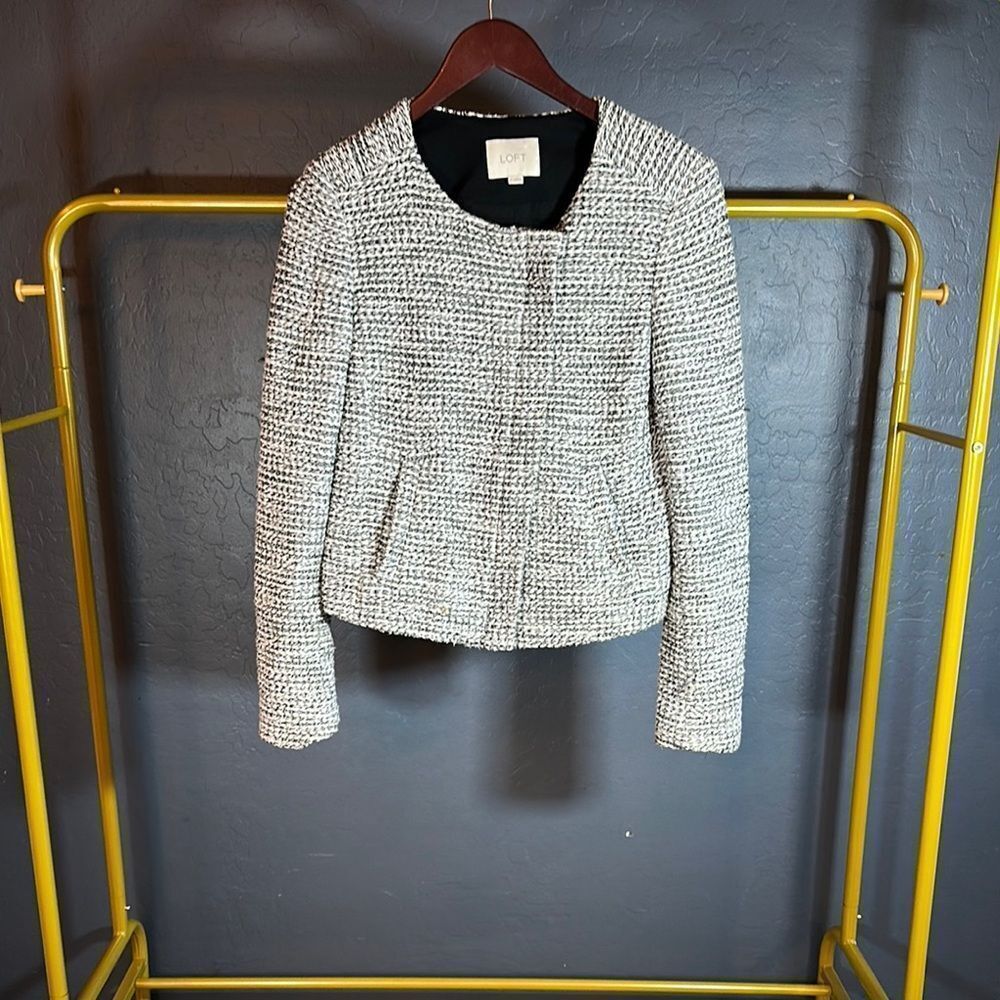 LOFT‎ Gray Tweed Blazer Structured Tailored Design